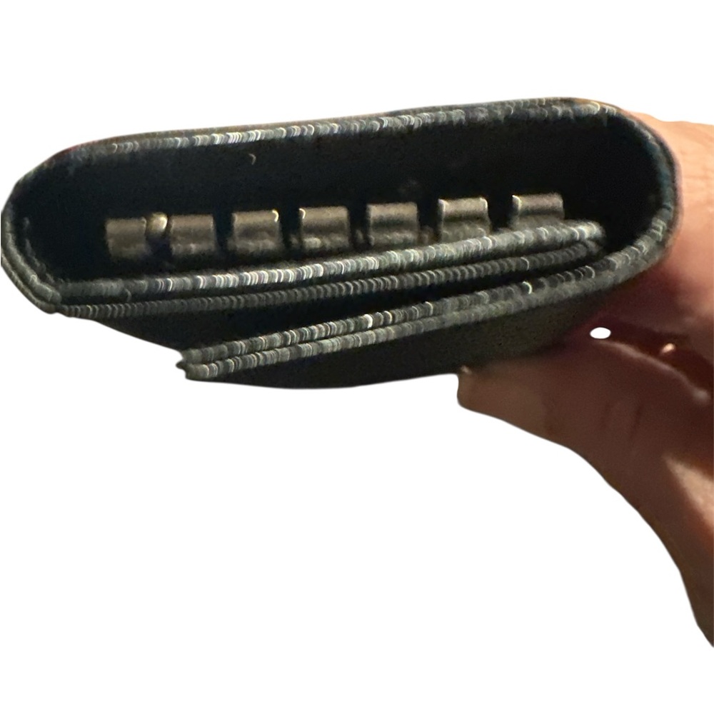 BVLGARI Black Key Holder Silver Logo Compact Luxury Accessory - Picture 3 of 4